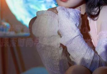 YouMi尤蜜荟 – 小海臀Rena私拍教室系列：探索时尚与艺术的资源大放送.txt