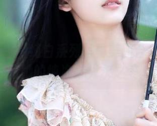 Yuka(유카)纯白系列写真美图合集：让你领略她的纯净与隽永之美.txt