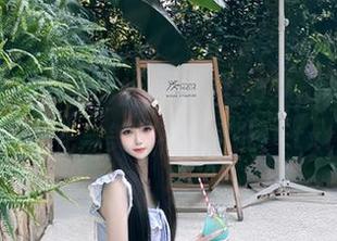 轻松下载ZinieQ的守望先锋D.Va泳装全集，鲜花与美好不止于此！.txt