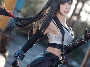 双马尾的魅力无极限：aqua水淼cos写真合集带来视觉享受.txt