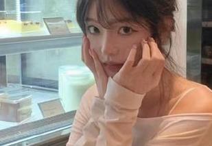 beautyleg – 发现温柔之旅，Anita最新作品集呈现贴心时光的美好瞬间.txt