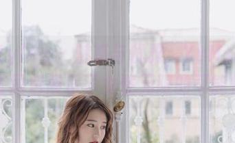 beautyleg – 魅惑与优雅，YuHsuan黑色全套图包展示了女性无限的可能性.txt
