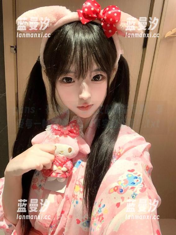 pans - 在线高清看安安的奶牛写真，享受每一帧都如生活般真实的美丽！.txt