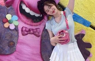 pans – 美惠子的白色系列写真，带你感受清新美图的独特魅力.txt