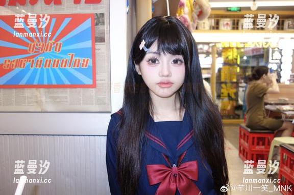 笑声与白色交织，一笑芳香沁全套图片让你瞬间上头，别后悔哦！.txt