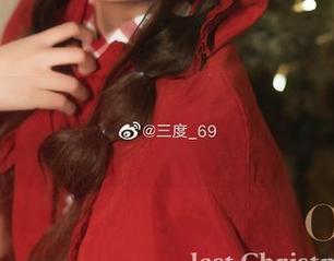 三度69睡衣在线展现：博主带你欣赏每一幅美图背后的故事与灵魂.txt