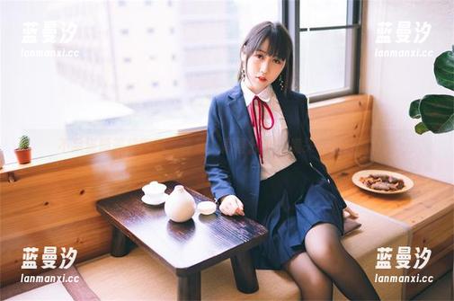 不呆猫 不呆猫精美校园写真合集:青春分享,镜头下的故事.txt