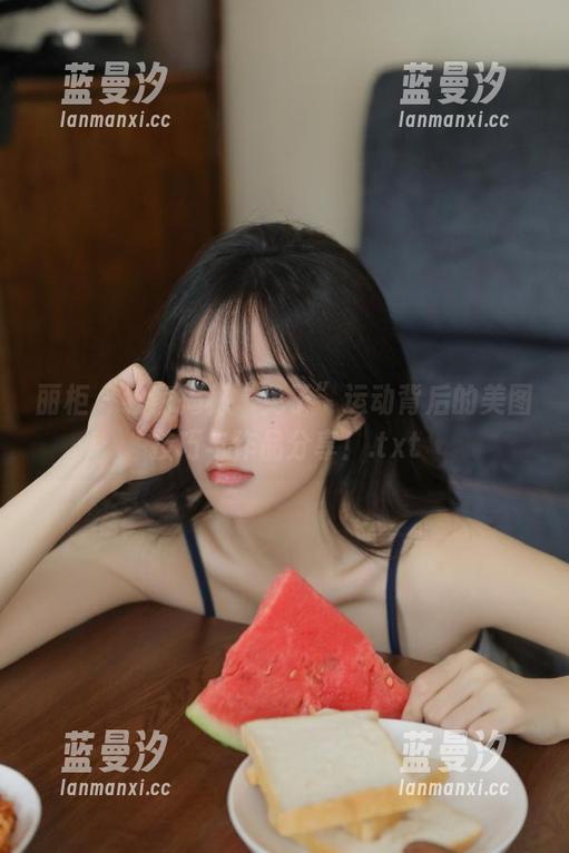 丽柜 - 独家揭秘“兔子”运动背后的美图技巧与作品分享！.txt