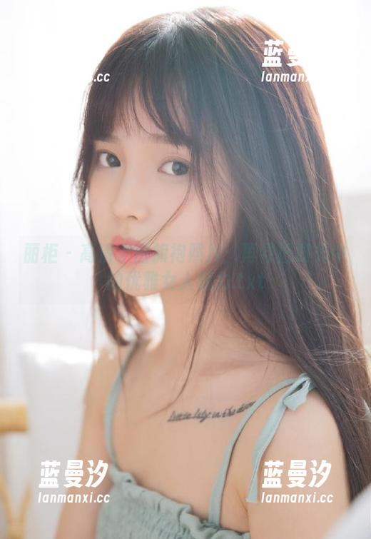 丽柜 - 高清小唐旗袍照片：再寻旧时光中的优雅女人魅力.txt