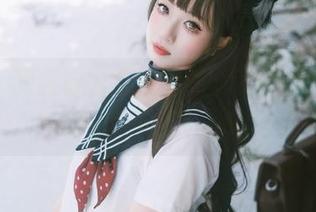 丽柜 – 甜甜办公室全套写真下载，见证她的职场风采！.txt