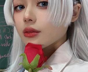 高清九言学妹作品大赏：艺术摄影与青春气息的完美融合.txt