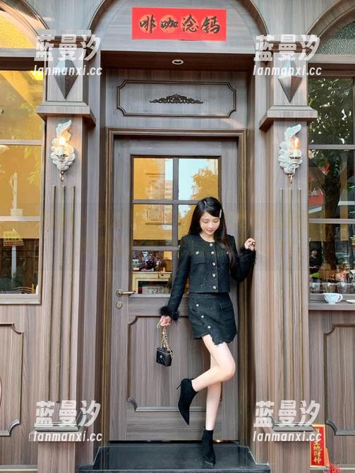 微密圈 - 梦幻旅程：于芷晴美脚福利图集，探索无尽可能的美丽世界.txt