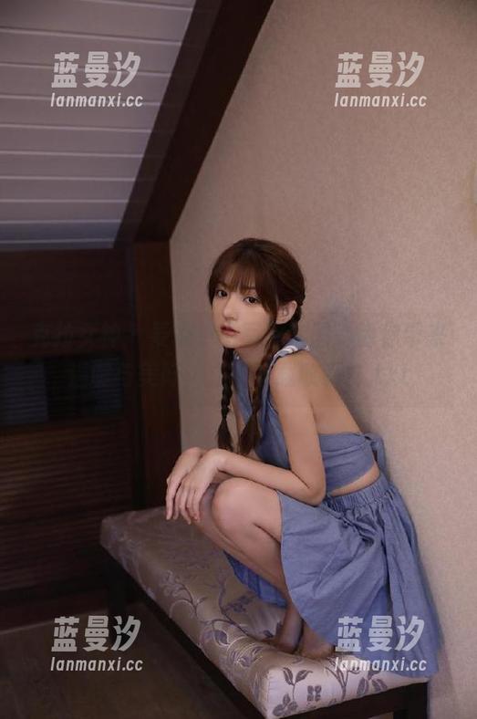 克拉女神 - 姜璐护士写真套图，为你带来温暖与美好，立即下载收藏！.txt
