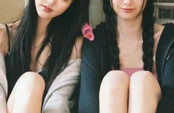 克拉女神 – 夏天的回忆：小芹高清写真记录着缤纷的色彩与梦想.txt