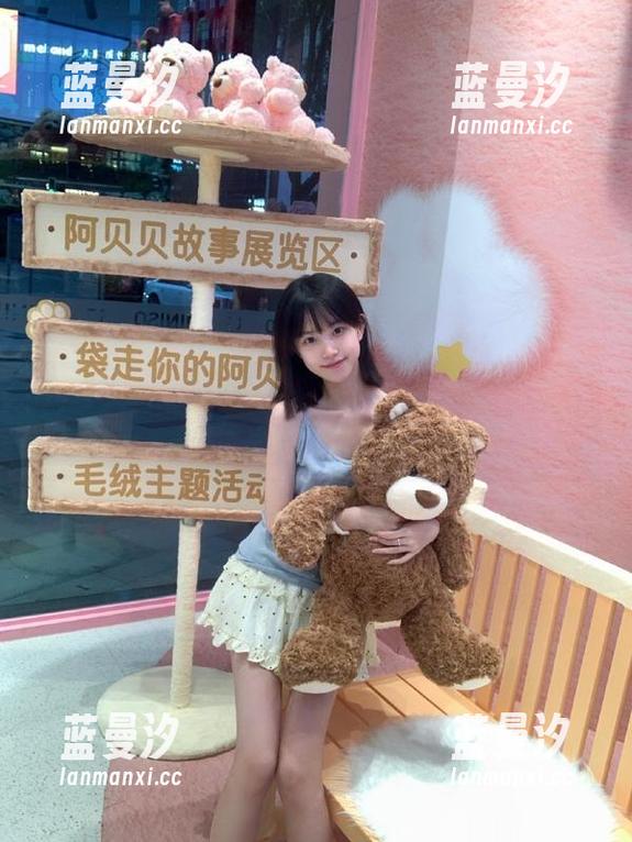 克拉女神 - 免费体验慕菲可爱图册，感受她透过镜头传递的爱.txt