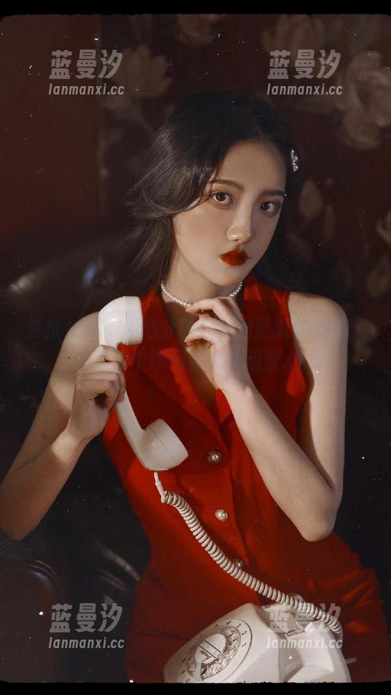 克拉女神 - 用心分享江琴的圣诞作品集，让每一个瞬间都充满温馨.txt