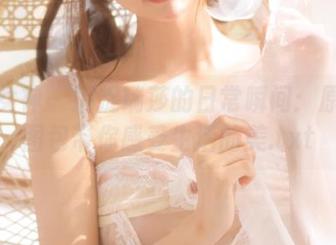 克拉女神 – 捕捉瑞莎的日常瞬间：原图与图包带你感受生活的美.txt