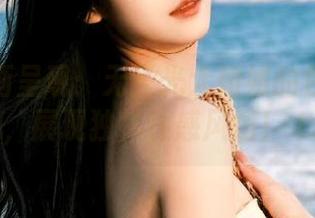 兔玩映画呈现：无圣光大姐姐的包臀裙作品，展现独特性感风情！.txt