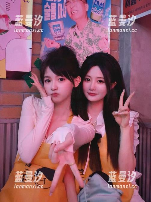 白丝和水手服写真热潮，兔玩映画独家资源大放送.txt
