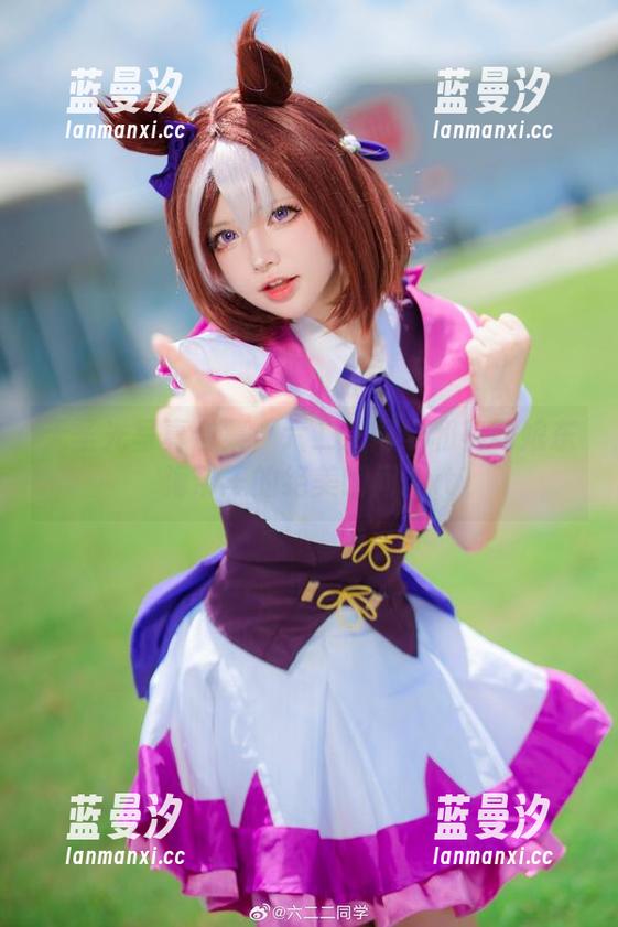 无圣光写真合集：六二二同学和赛马娘东海帝王的绝美瞬间.txt