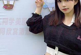 六二二同学美丽海边写真：网盘资源邀你一同欣赏清澈海水与绵软沙滩.txt