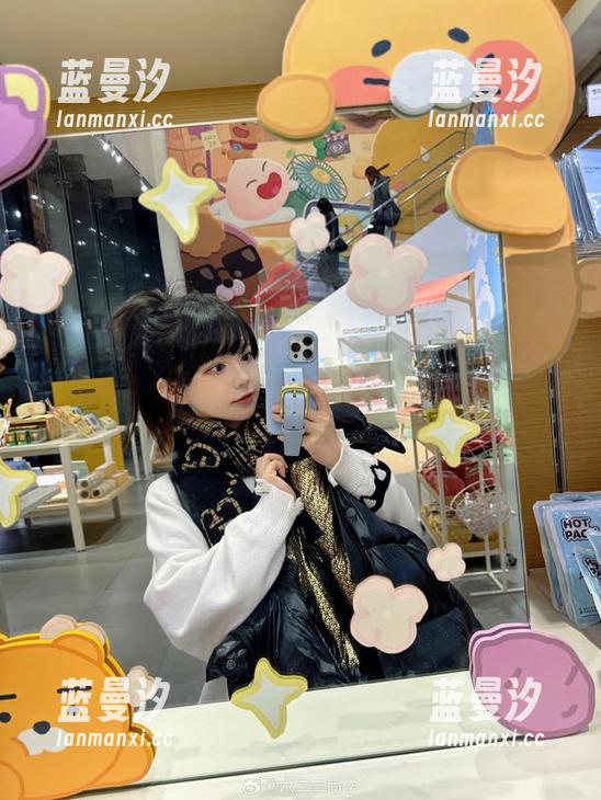 六二二同学 六二二同学女孩系列作品:极致原图壁纸分享,触动每个少女心的瞬间.txt