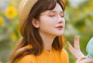 邂逅“前羽_rr女王”：精致写真图集资源，捕捉每个动人瞬间.txt