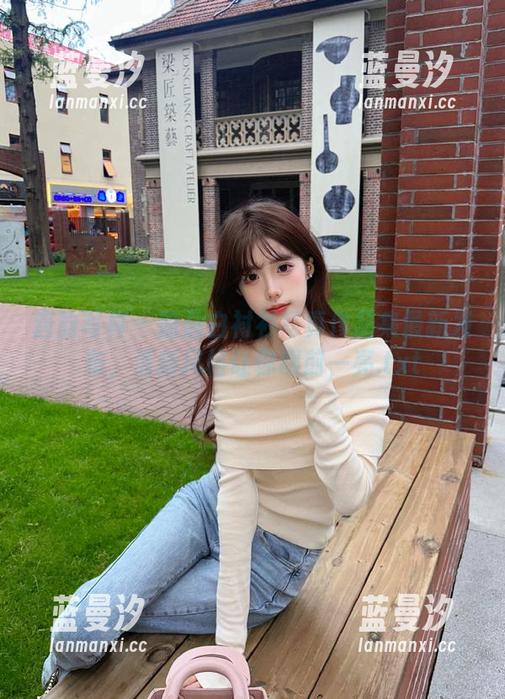 唐韵写真-盈盈 唐韵写真 - 盈盈白衬衫写真作品集最新发布,清新风格让你眼前一亮.txt
