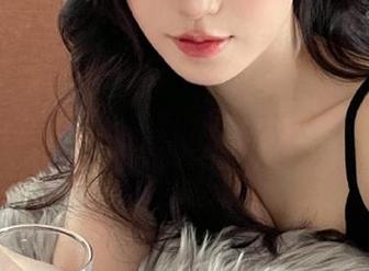 奇妙时光：喵糖映画萝莉少女写真图集，与童心共舞.txt