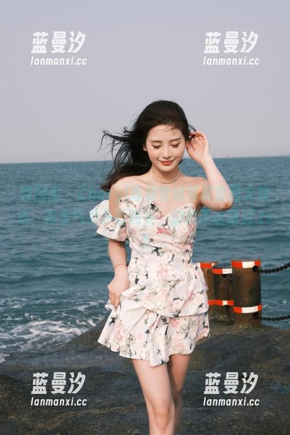 嗲囡囡 - Cheryl青树学妹写真套图大放送，青春气息扑面而来，你绝不能错过.txt
