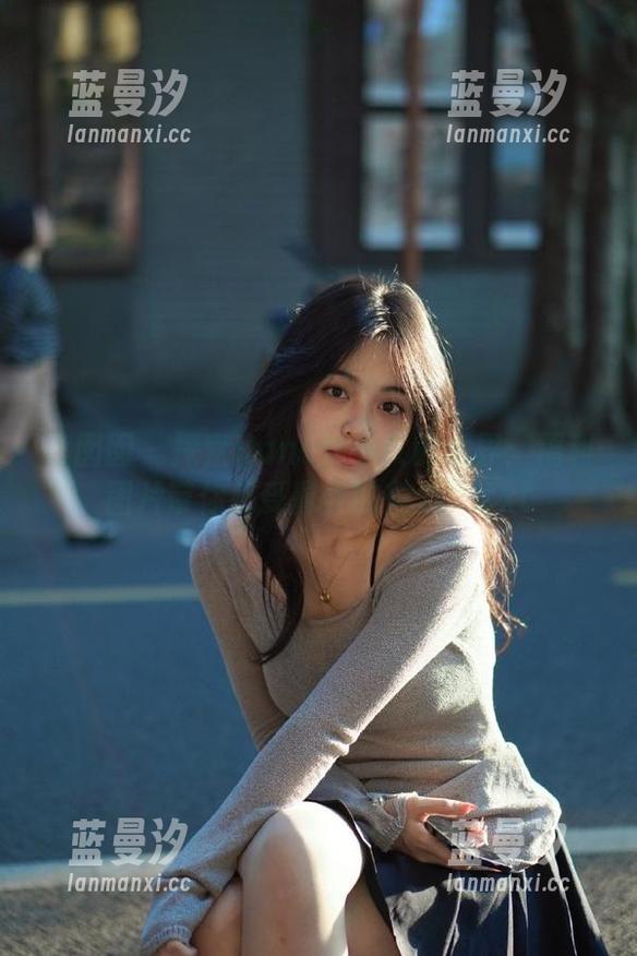 嗲囡囡 - 探索Hana妹少女的世界：福利图片带你感受青春的魅力！.txt