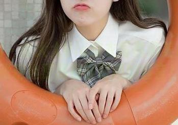 嗲囡囡 – 晗大大Via皮衣写真绝美盛宴：每一张精选原图都是时尚的宣言！.txt