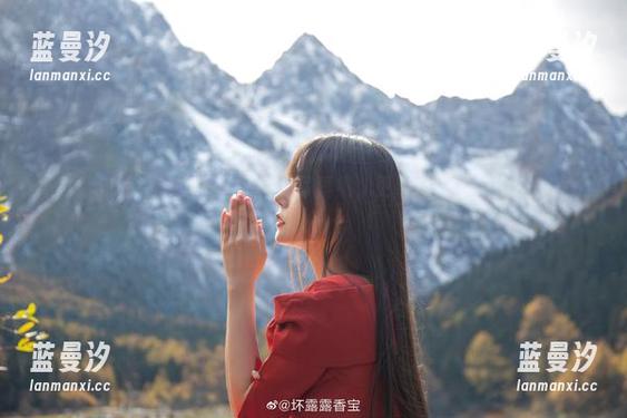 不可错过的坏露露香宝体操服写真集，更新瞬间点燃你的少女心！.txt
