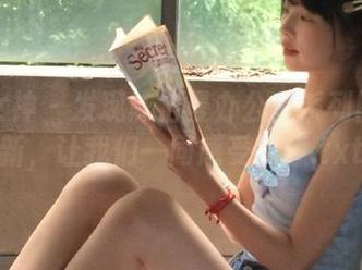 头条女神 – 发现陈怡曼办公室系列图集更新，让我们一同感受创意.txt