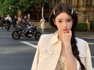 头条女神 – 福利分享时间！陈怡曼鸟笼古装高叉旗袍图包，快来获取！.txt