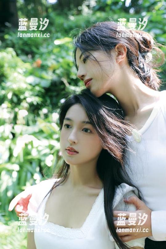 微密圈 - 奈斯希希奶牛作品最新原图发布，细腻呈现她的艺术魅力！.txt