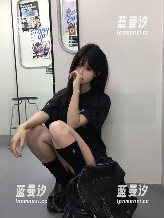 微密圈 - 拥有安妮yoo眼镜美图，每一张都是值得下载的艺术！.txt