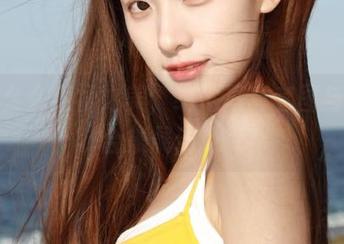 小瑶幺幺短裙之美，绝伦写真套图与精美合集展现.txt
