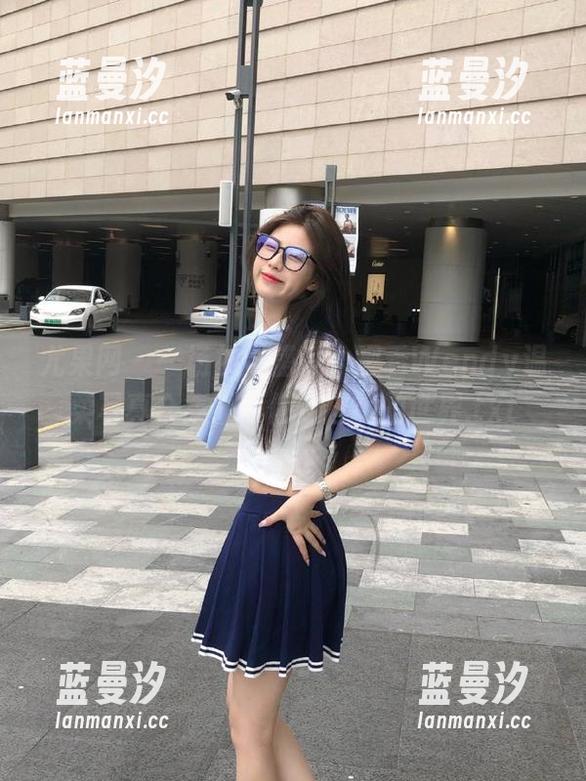 尤果网 - 一场视觉盛宴：观看Wendy温柔写真合集，带你走进她的世界.txt