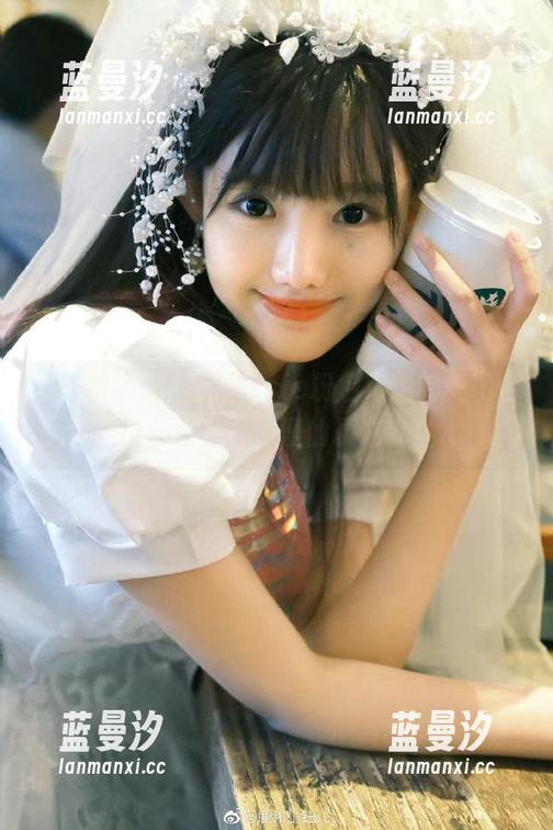 尤物馆 - 婕西儿jessie粉色幻想的美图合集，仿佛置身于浪漫仙境之中！.txt