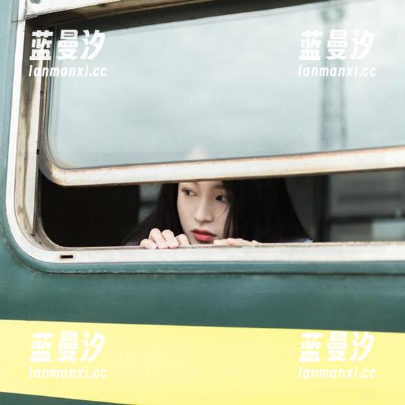 尤蜜荟 - Mila豆嘟嘟毛衣写真特辑：通过原图与图片领略她的个人魅力与风采.txt