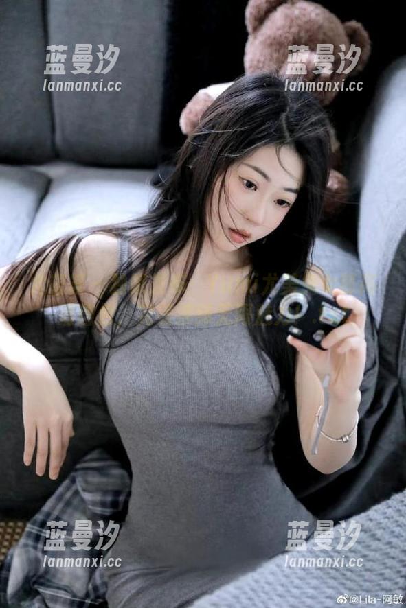 尤蜜荟 - 独家发布：Yumi尤美兔女郎高清图包，完美演绎无限魅力！.txt