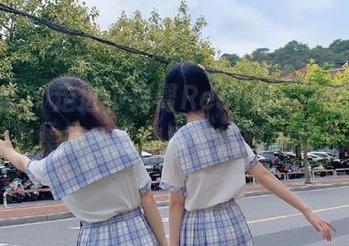 尤蜜荟 – 走进小海臀Rean的毛衣世界，写真集原图尽情探索温暖故事.txt
