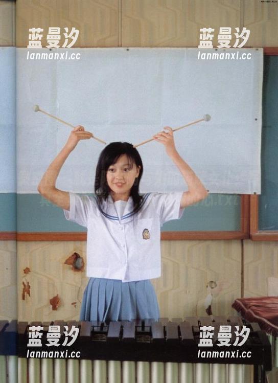 微密圈 - 就是阿朱啊与她的猫咪女仆：写真全集倾情献上，萌翻你的心.txt