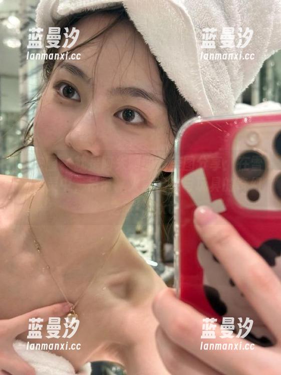 微密圈 - 就是阿朱啊的超美图分享：在雪国精灵中，吊带、火锅温泉与玩具的奇幻之旅！.txt