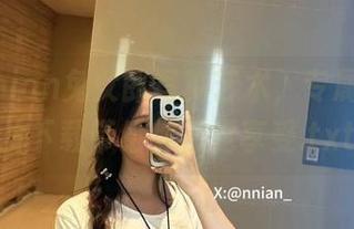 年年Nnian兔女郎写真艺术，专属高清图片下载带给你视觉享受.txt