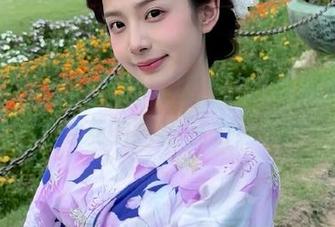 微密圈 – 徐莉芝发福利，定制写真捕捉闷骚男友的独特魅力！.txt