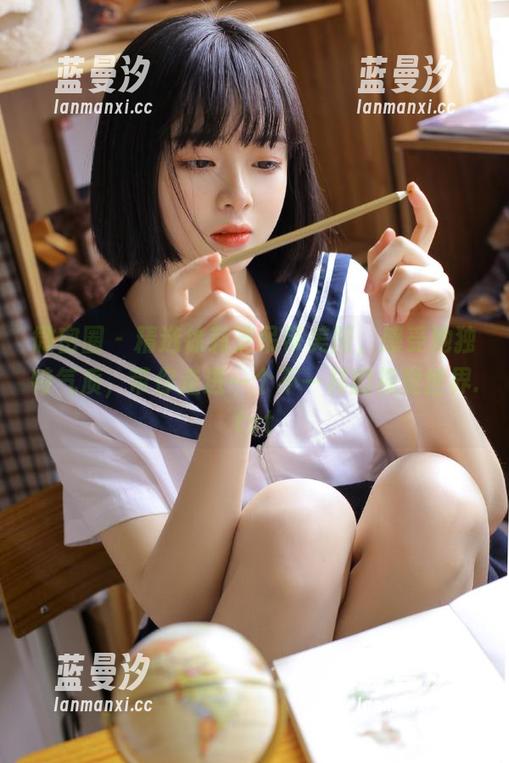 微密圈 - 精选徐莉芝吊带美图，感受她独特气质，带你走进一个不一样的视觉世界.txt