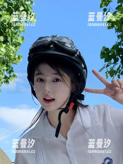 推女神 - 感受温暖与柔和，杨上萱浴室写真图册中的日常哲学.txt