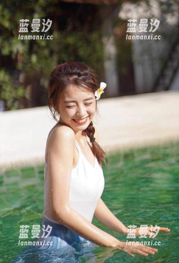 推女神 - 欧尼anne透明系列全套写真，图片中尽显出她的独特个性与气质！.txt